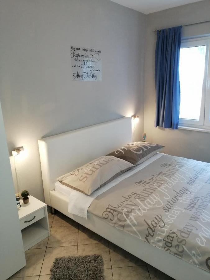 Apartments Iris Marina Zewnętrze zdjęcie