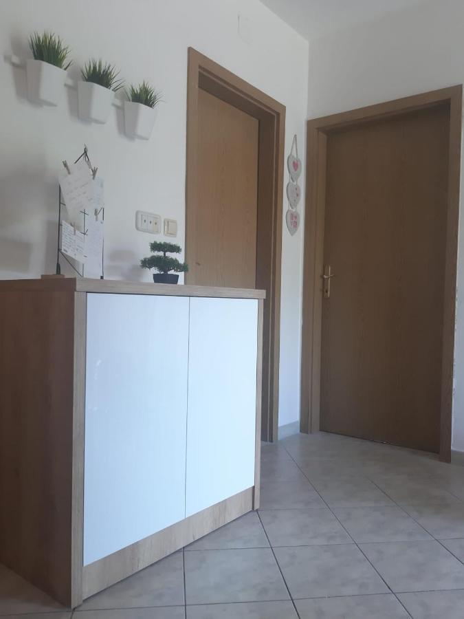 Apartments Iris Marina Zewnętrze zdjęcie