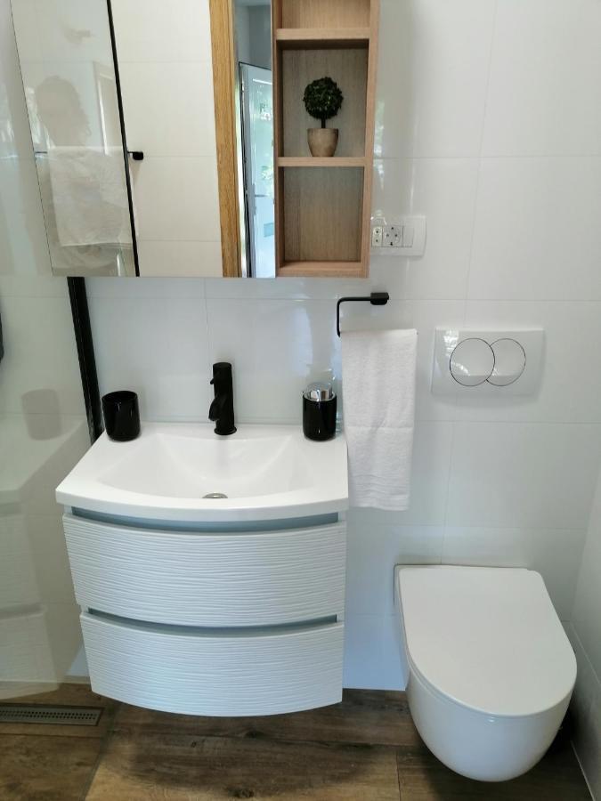 Apartments Iris Marina Zewnętrze zdjęcie