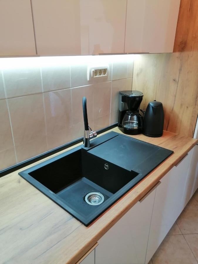Apartments Iris Marina Zewnętrze zdjęcie