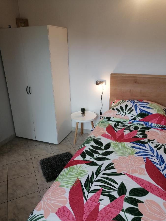 Apartments Iris Marina Zewnętrze zdjęcie